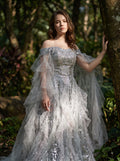 Vestido de baile com contas de salgueiro prateado